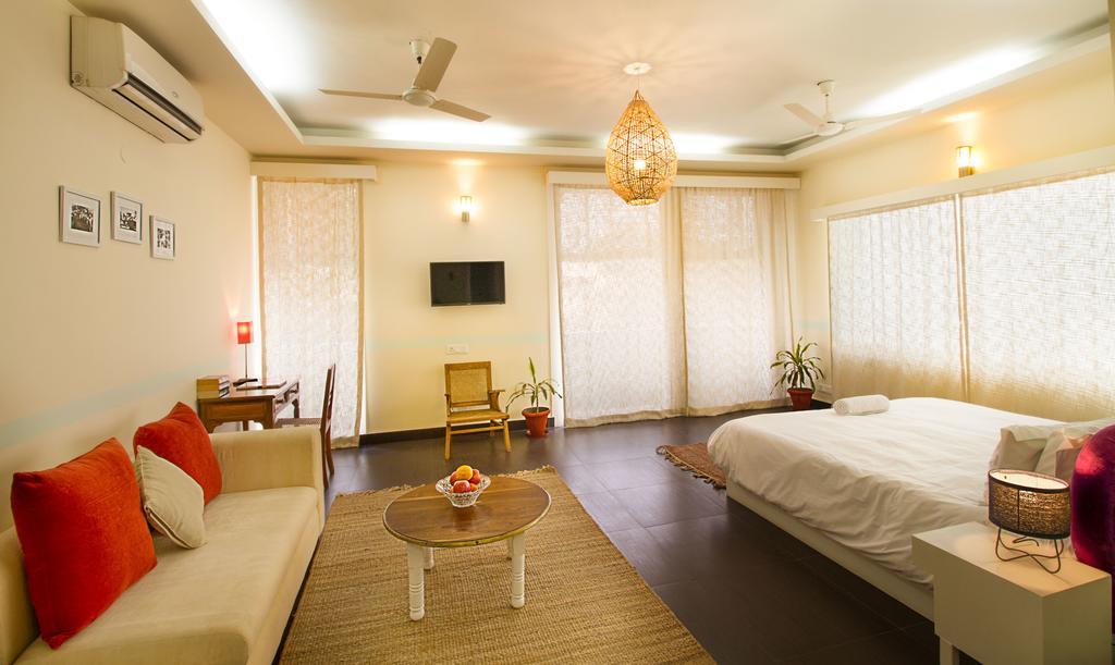 Anara Service Apartments - Greater Kailash Part II New Delhi Buitenkant foto