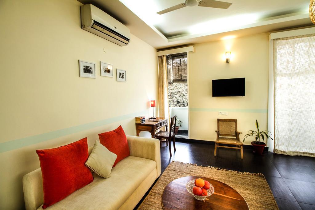 Anara Service Apartments - Greater Kailash Part II New Delhi Buitenkant foto