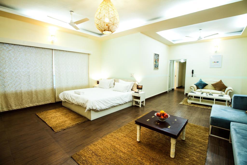 Anara Service Apartments - Greater Kailash Part II New Delhi Buitenkant foto